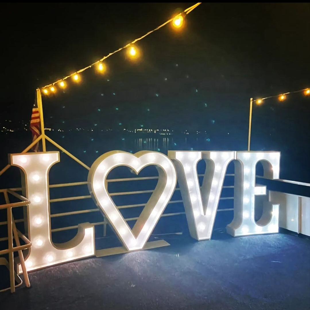 Pack : LOVE lettres LEDs RBG de 1m20 couleurs au choix